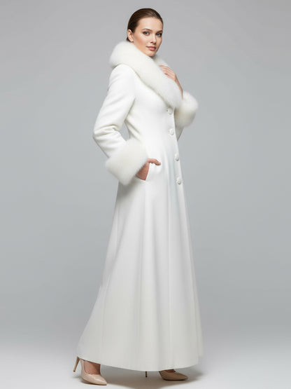 Maxi White Woolen Coat with Faux Fur Collar And Cuffs For Women 2026