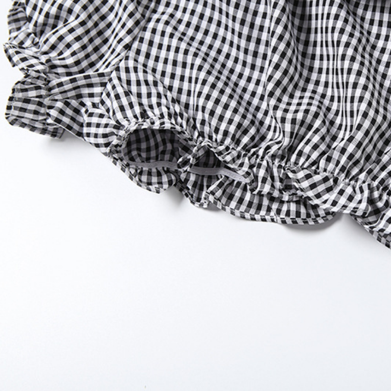 Plaid ruched contrast medium rise short pant