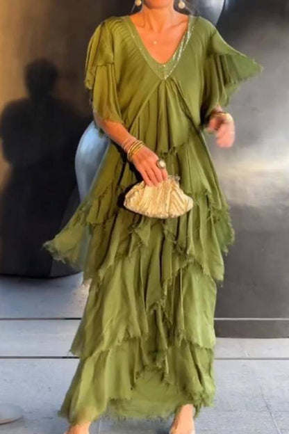 Elegant V-neck Fashionable Cake Long Dress