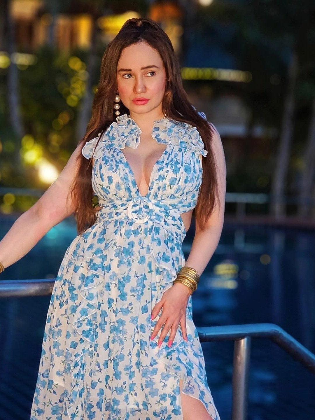 Floral Print Hollow Out Cutout Deep V Plunge Ruffled Backless Dress