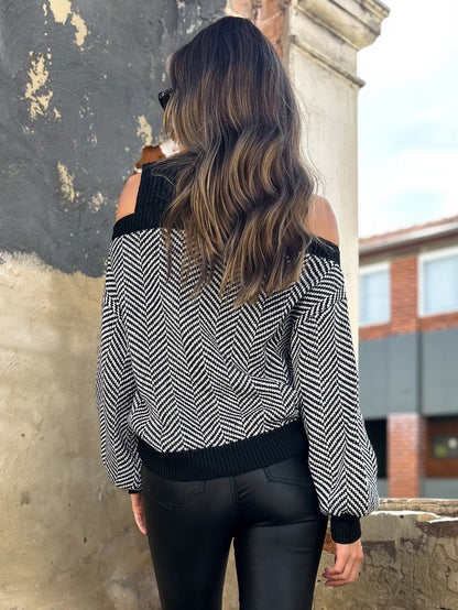 Pullovers For Women Black Color Block Jewel Neck Long Sleeves Open Shoulder Acrylic Sweaters