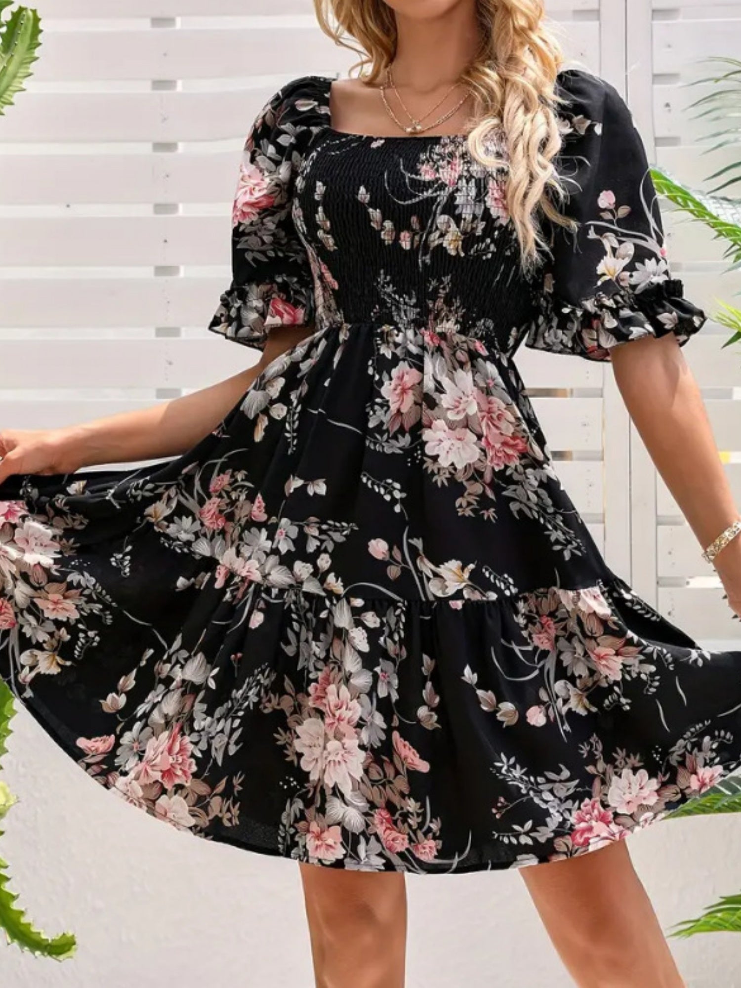 Printed Pleated Square Neck Short Sleeve Mini&Short Dresses