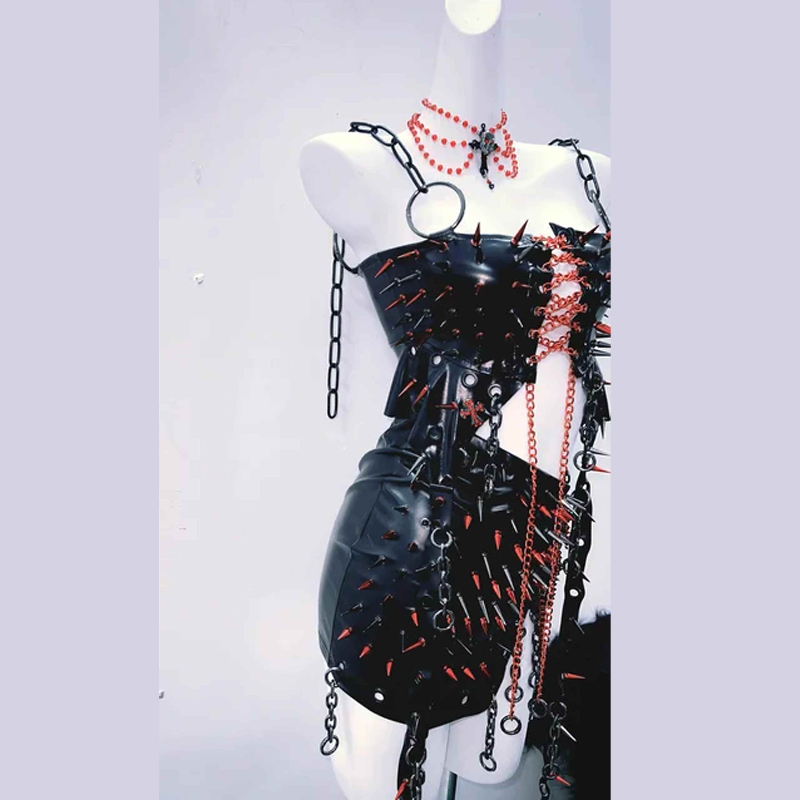 Metal chain lace up o ring rivet applique slit mini skirt set