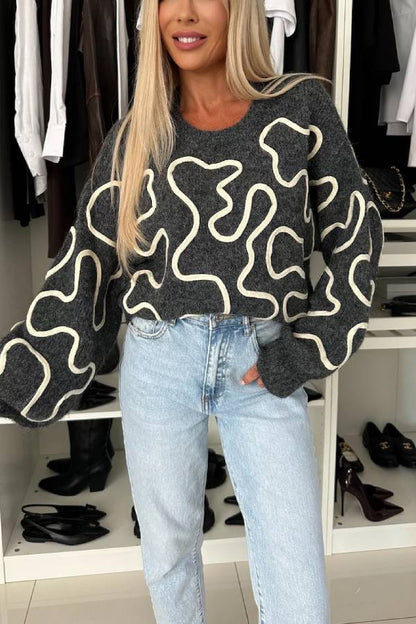 Beautiful Mood Knit Contrast Color Sewing Line Pattern Loose Sweater