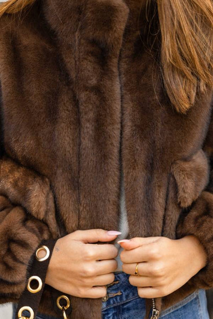 Faux Fur Shelter Thiago