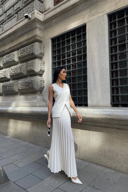 Salome Vest Pleated Skirt Set