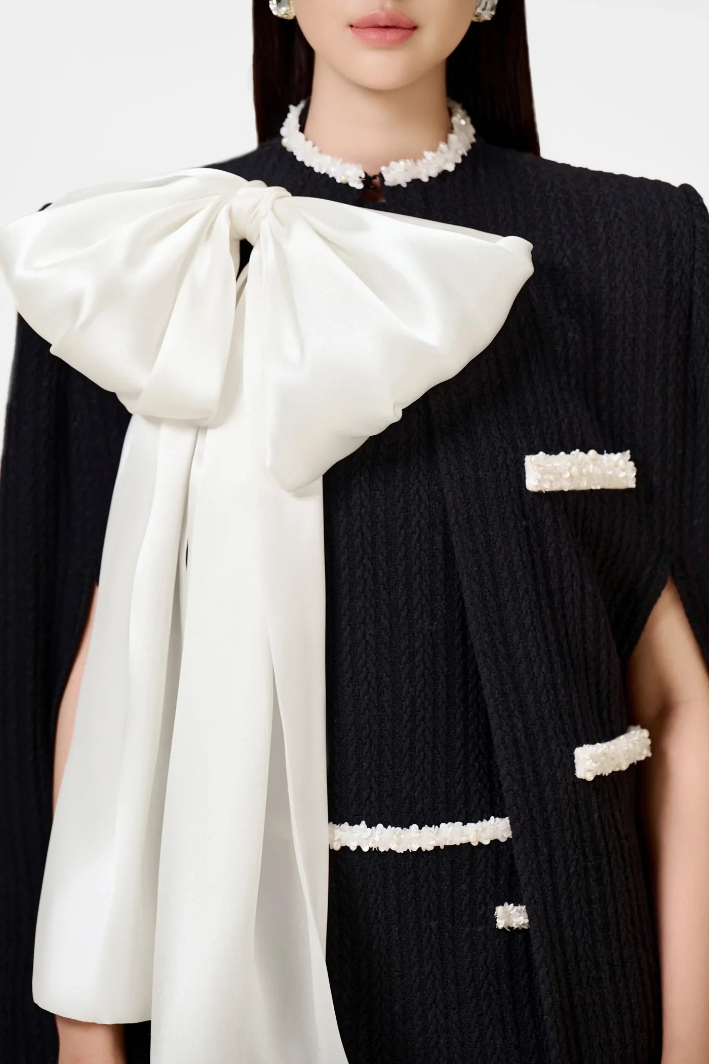 Abene Bow Beaded Embellished Knit Cape - Black