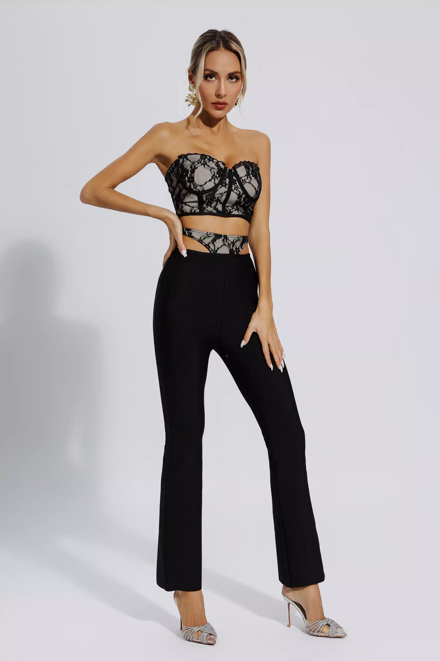 Amber Black Lace Bandage Set