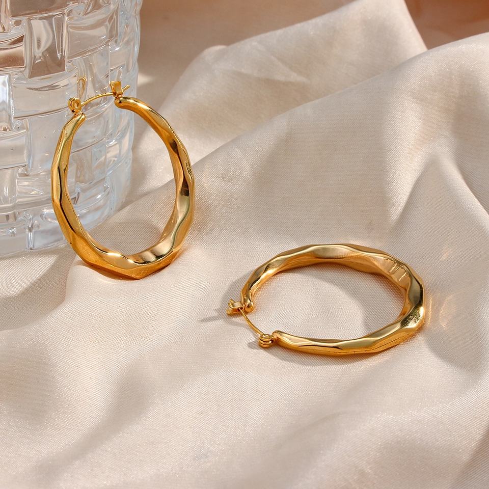Astra Wave - Sculpted Gold Hoop Earrings