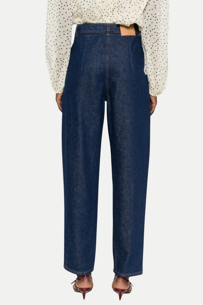 Austyan Pleated Tapered Jeans