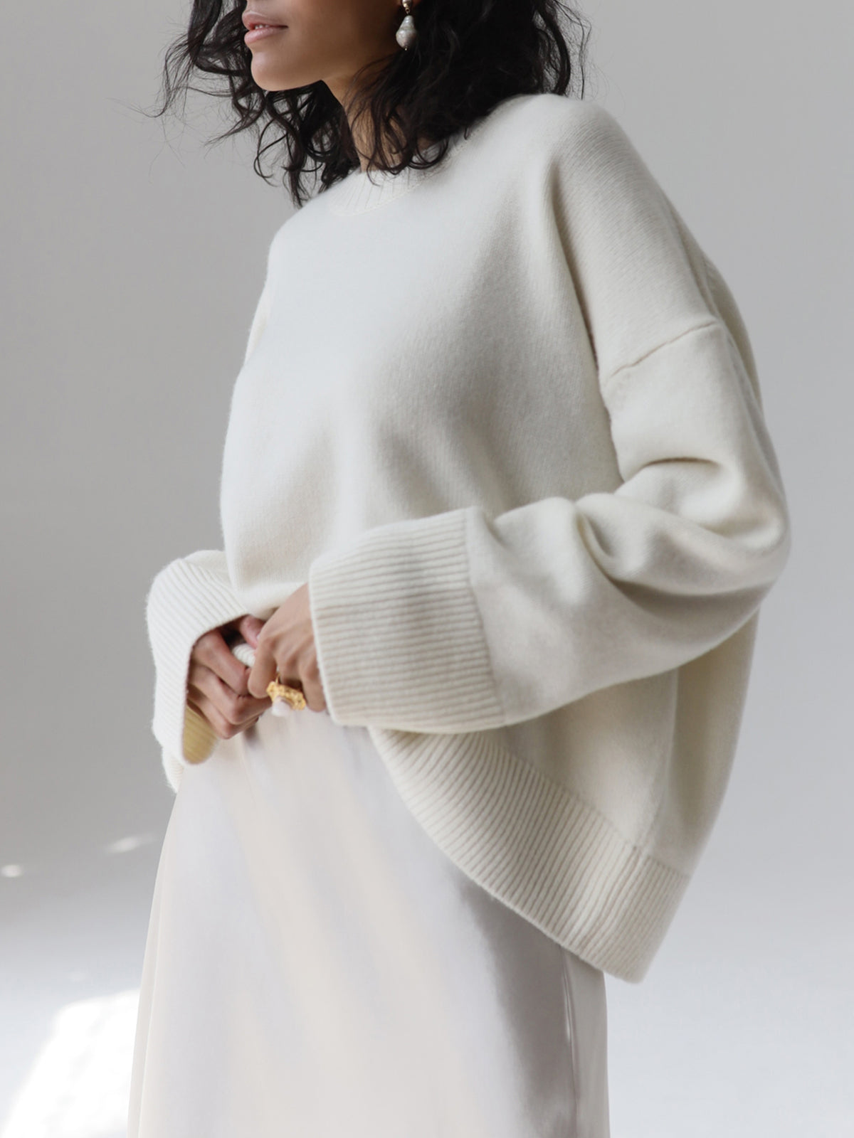 | Women’s Winter Oversized Knit Pullover Sweater