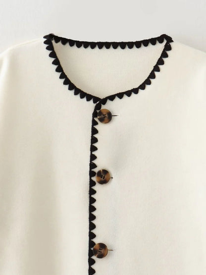 Keep the Warm Essential Contrast Trim Coat