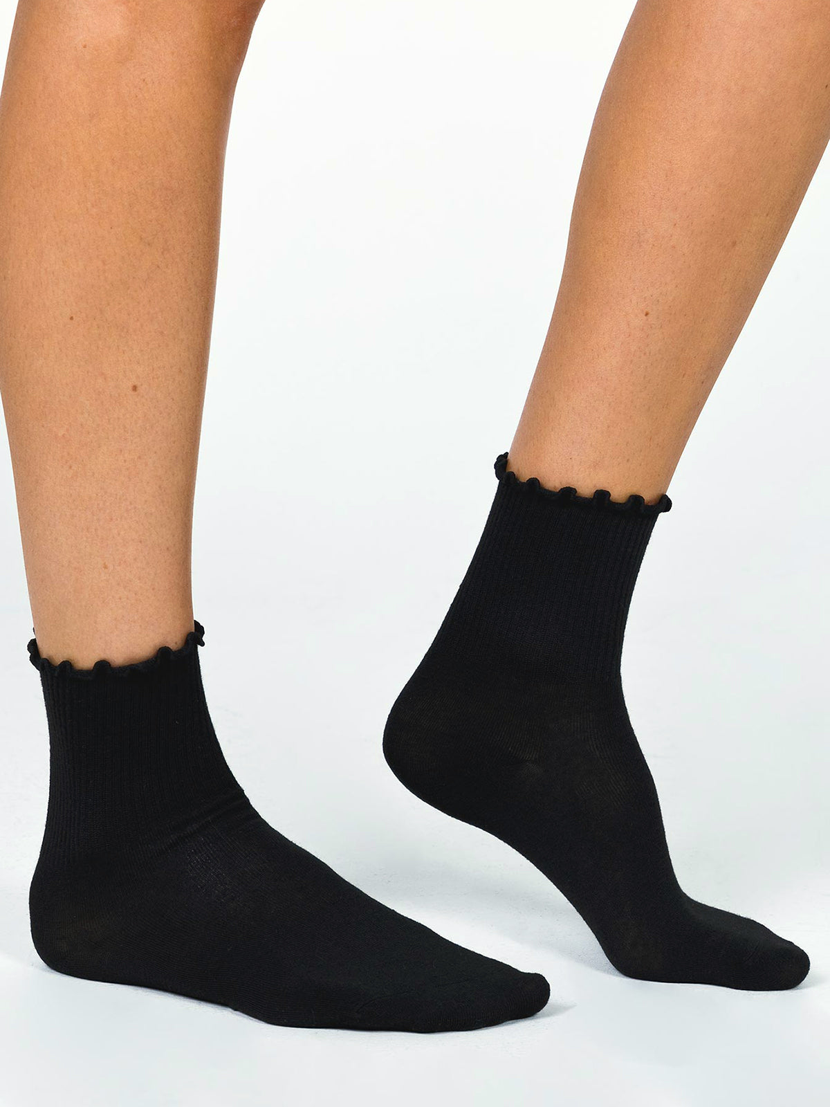 Frilled Hem Socks