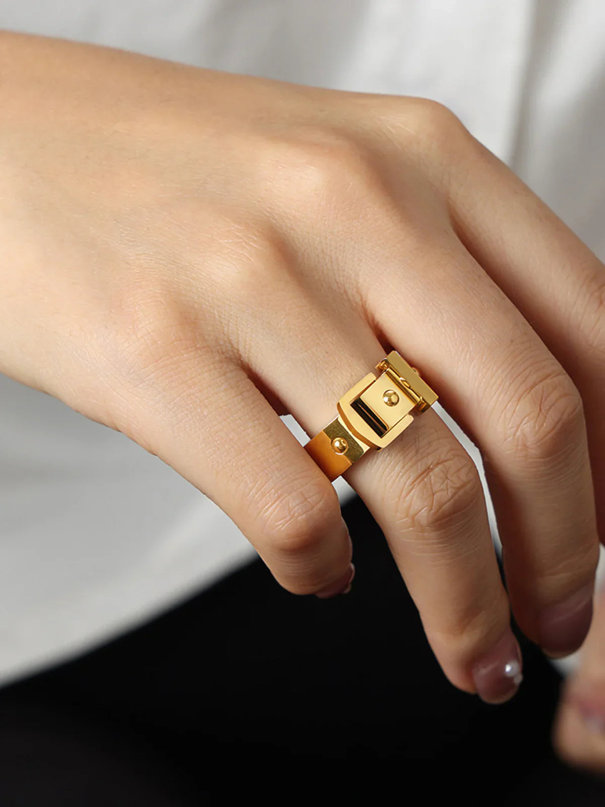 Bridget Golden Ring With Buckle