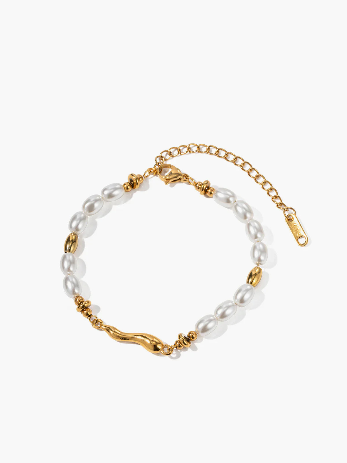 Keep It Classy Pearl Bracelet