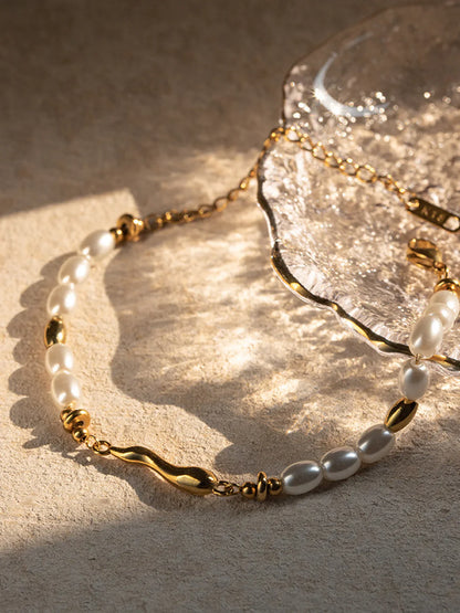 Keep It Classy Pearl Bracelet