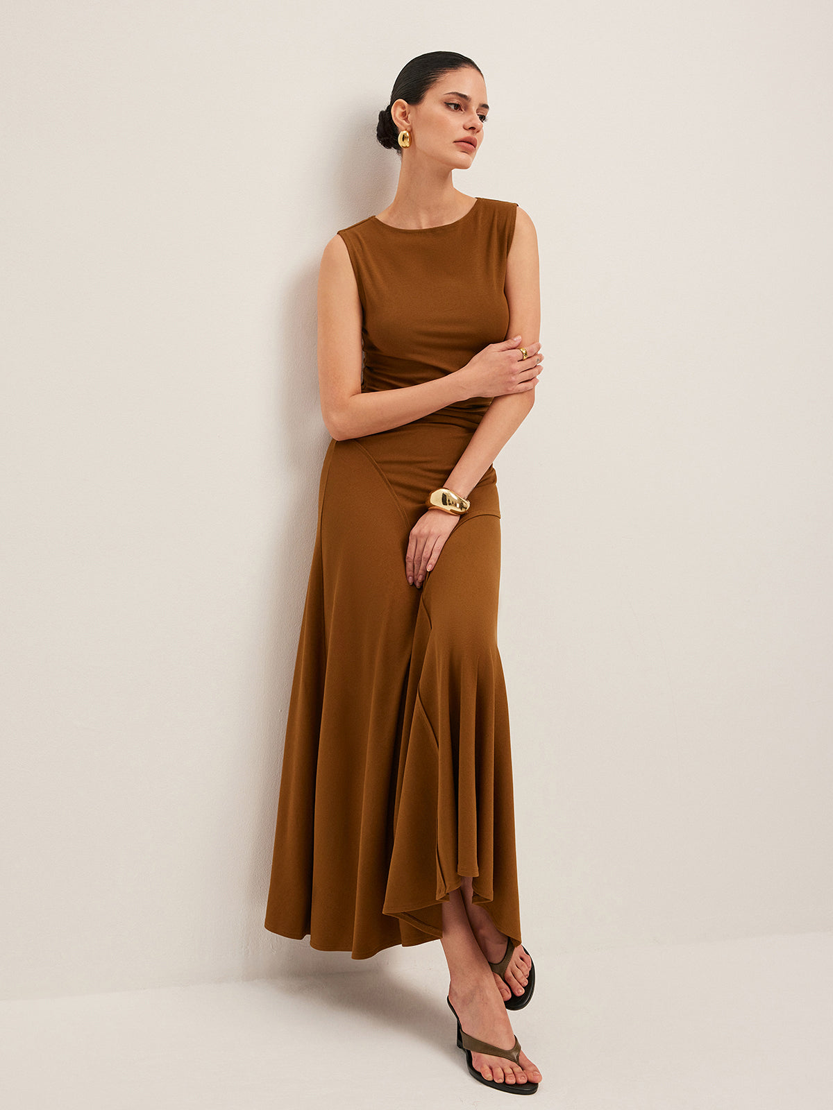 Asymmetrical Design Sleeveless Pleated Dress