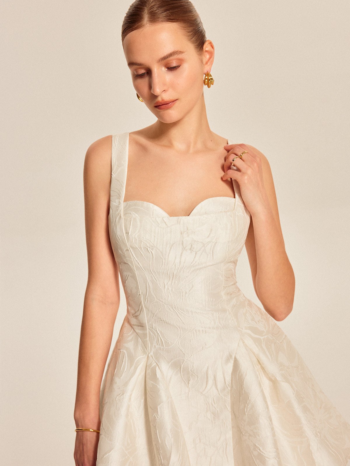 Sweetheart Neckline Flared Dress