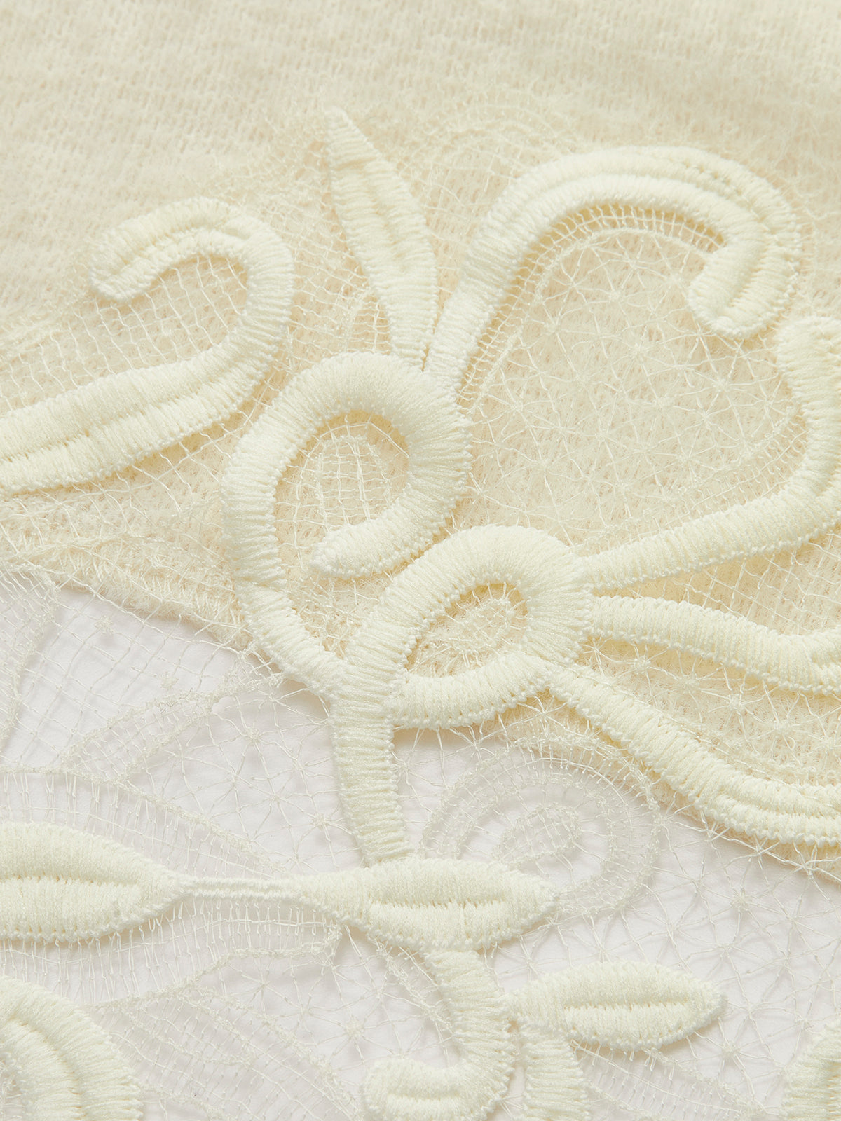 Floral Lace Trim Shawl