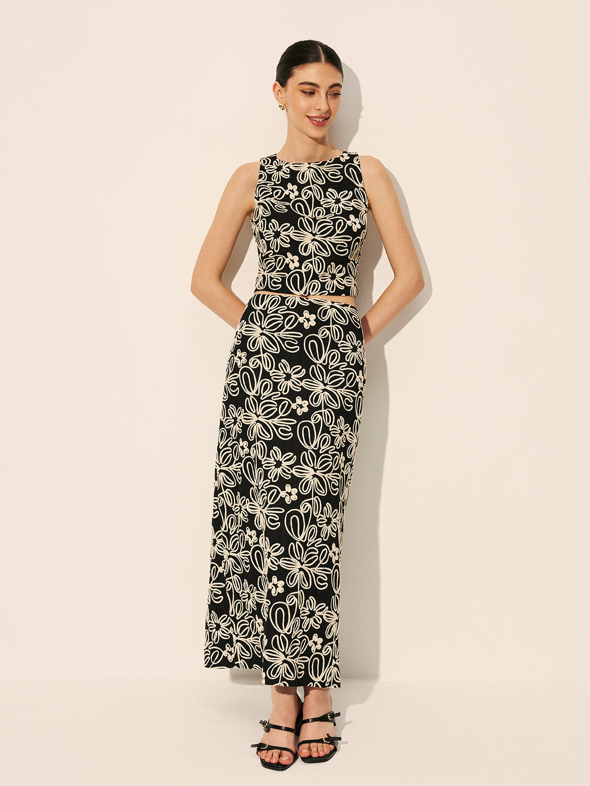 Embroidered Floral Split Skirt