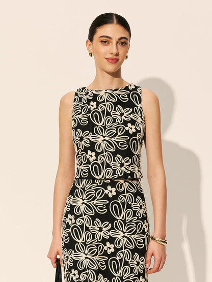 Keyhole Back Floral Embroidered Crop Top