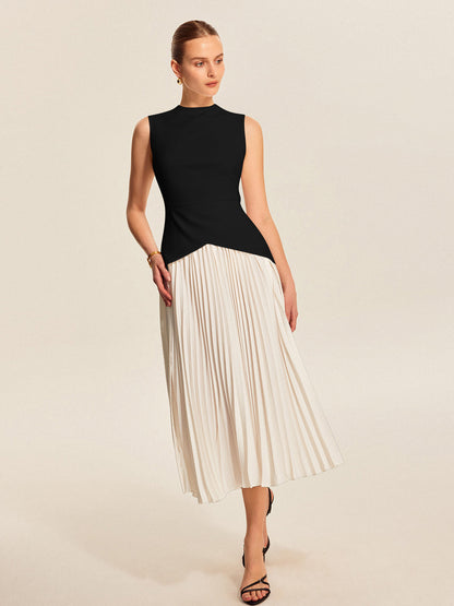 Sleeveless Pleated Dress