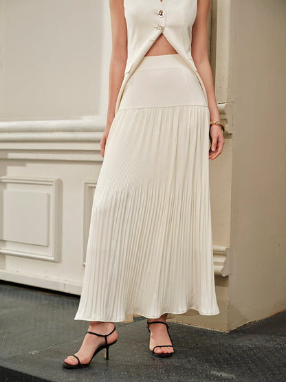Mid-Waist Pleated Skirt