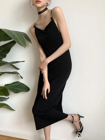 Lace Butterfly Applique Open-Back Sleeveless Bodycon Midi Dress