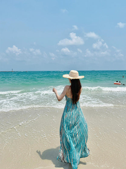 Bohemian Vintage Halter Maxi Dress Open-Back Beach Goddess Look