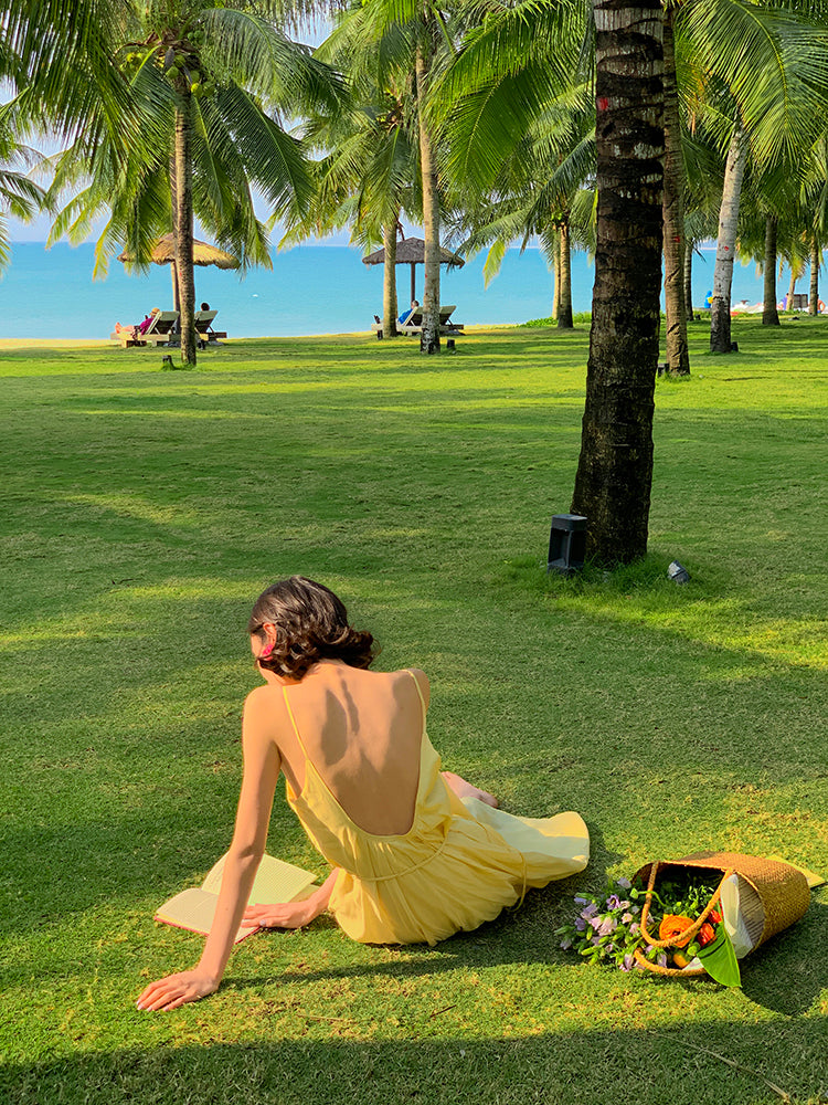 Yellow Glowing Backless Maxi Dress