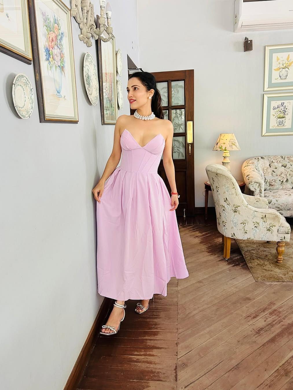 Tube Corset Pleated Flare Midi Dress