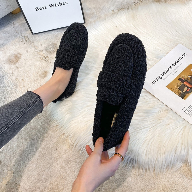AmyVictoria | Cozy Sherpa Loafers