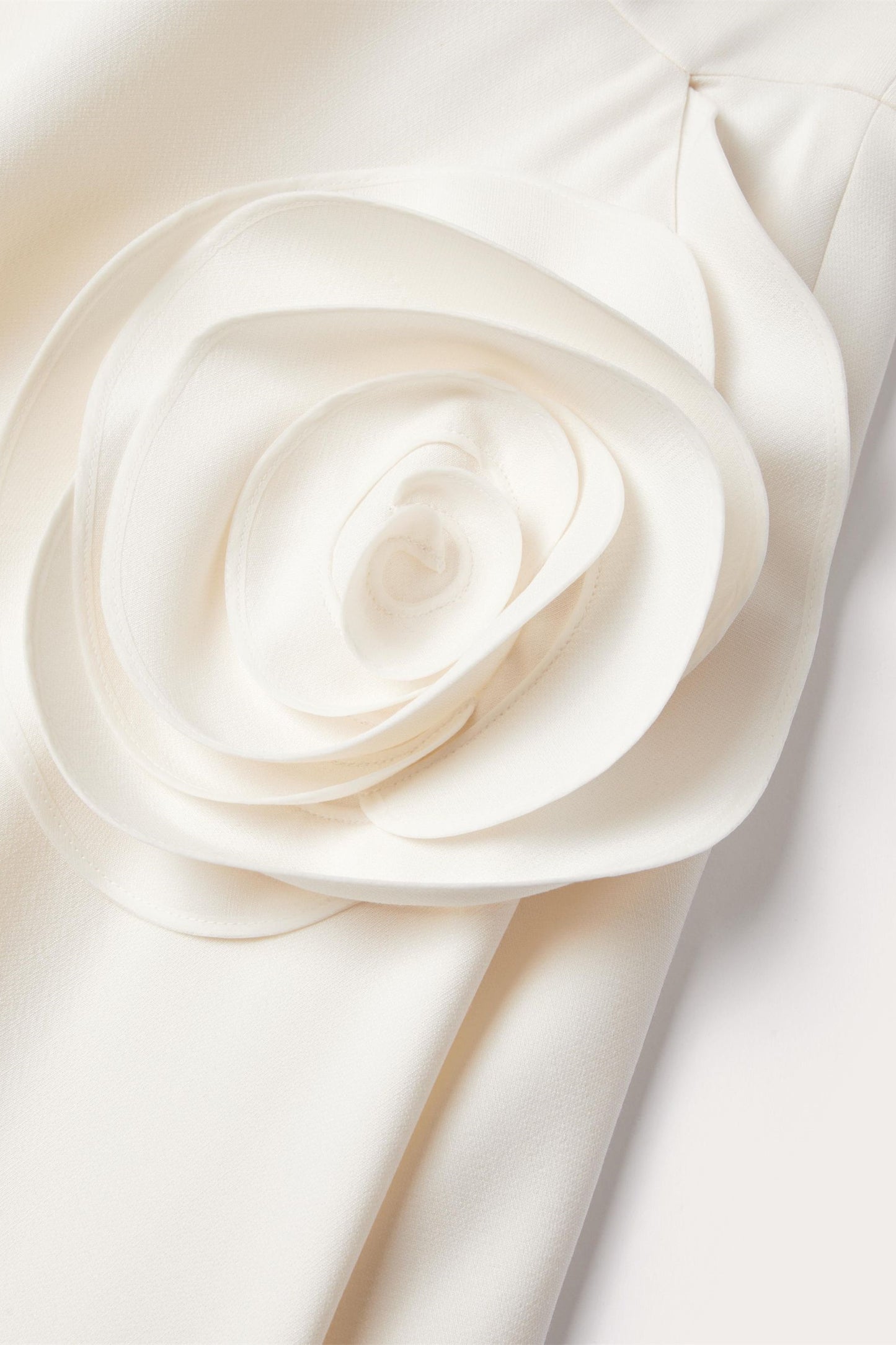 Ava Floral Applique Short Sleeves Midi Dress