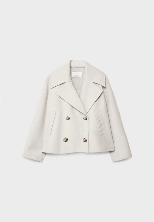 Chic Cropped Double-Breasted Jacket in Luxurious Wool Blend for Elegant Style