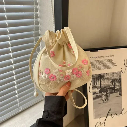 Retro Flower Embroidery Lace Drawstring Bucket Handbag