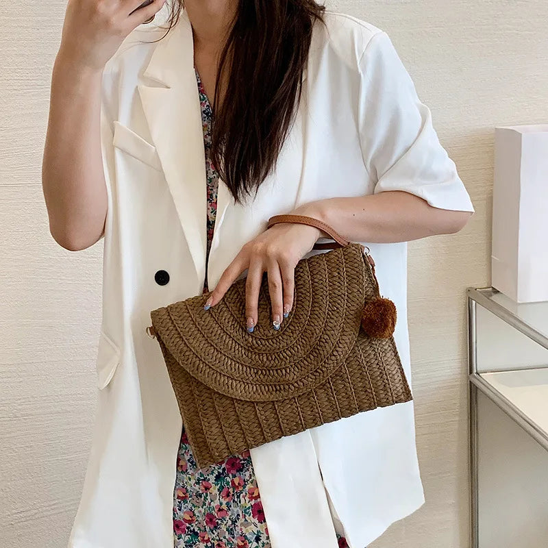 Corn Husk Weave Straw Clutch Wristlet