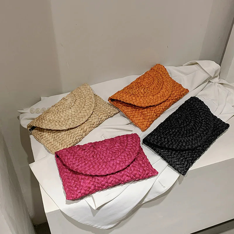 Corn Husk Weave Straw Clutch Wristlet