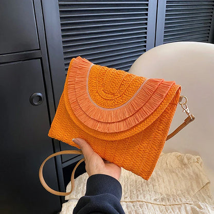 Corn Husk Weave Straw Clutch Wristlet