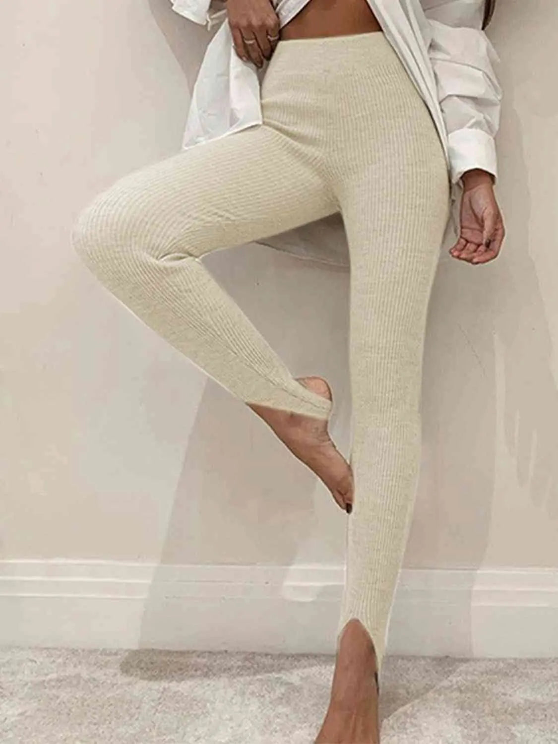 Women Ribbed Mid-Waist Leggings