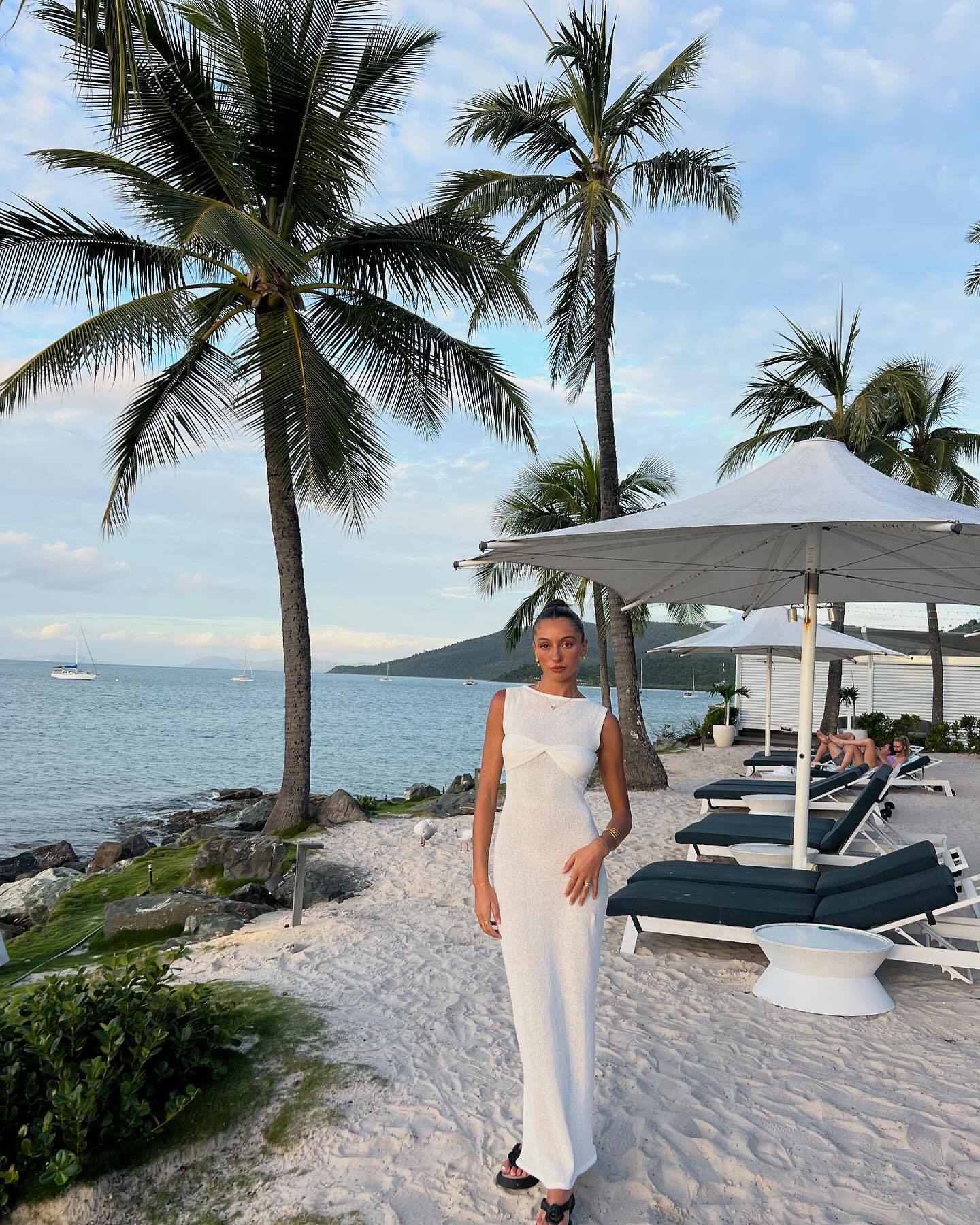 Mika | Round Neck Knitted Maxi Dress