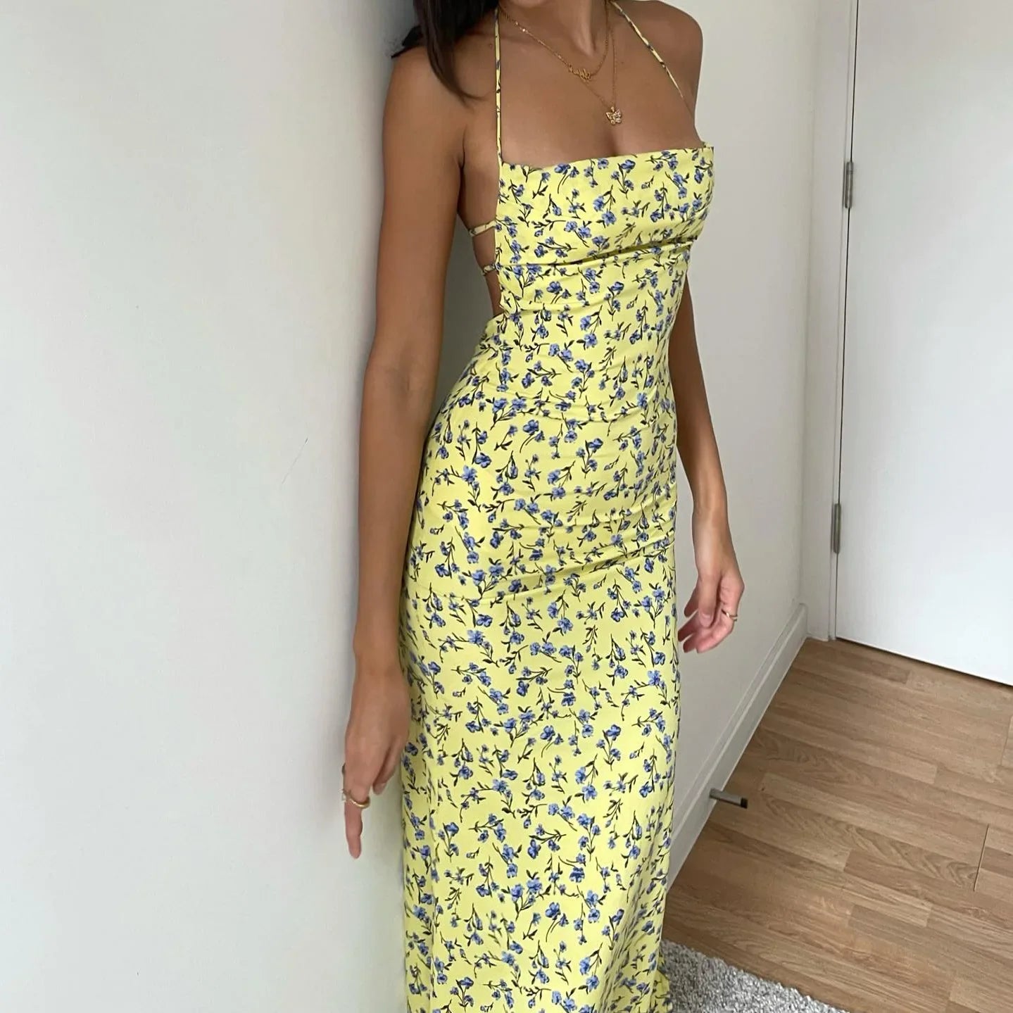 Lace-Up Halter Floral Backless Bodycon Dress