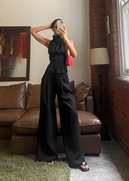 Lauren | Backless Pleated Top