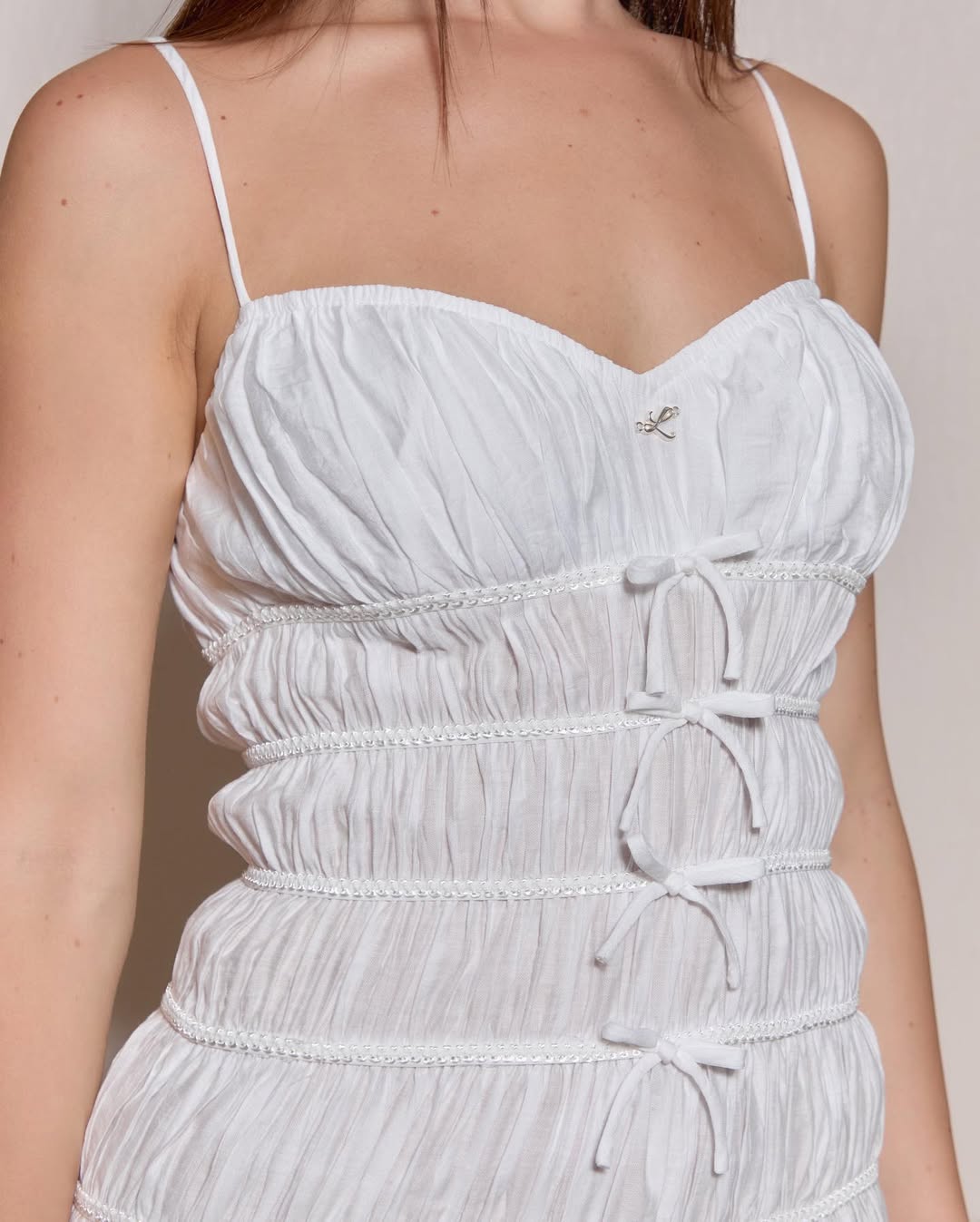 Elegant White Ruched Maxi Dress Slimming Vacation Outfit for Photos