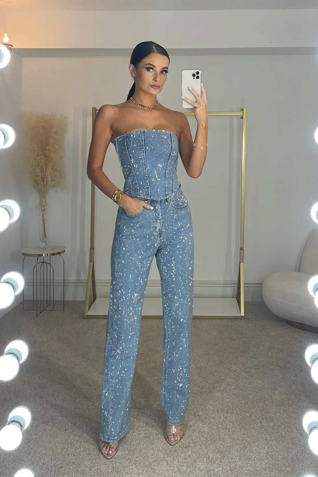 Elegant Strapless Jumpsuit with Glitter Detail – Luxurious Fit for Special Occasions