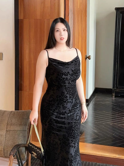 Elegant Velvet Maxi Dress Plus-Size