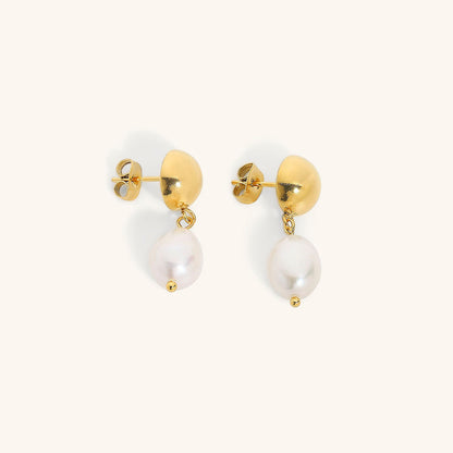 Eloise Freshwater Pearl Earrings