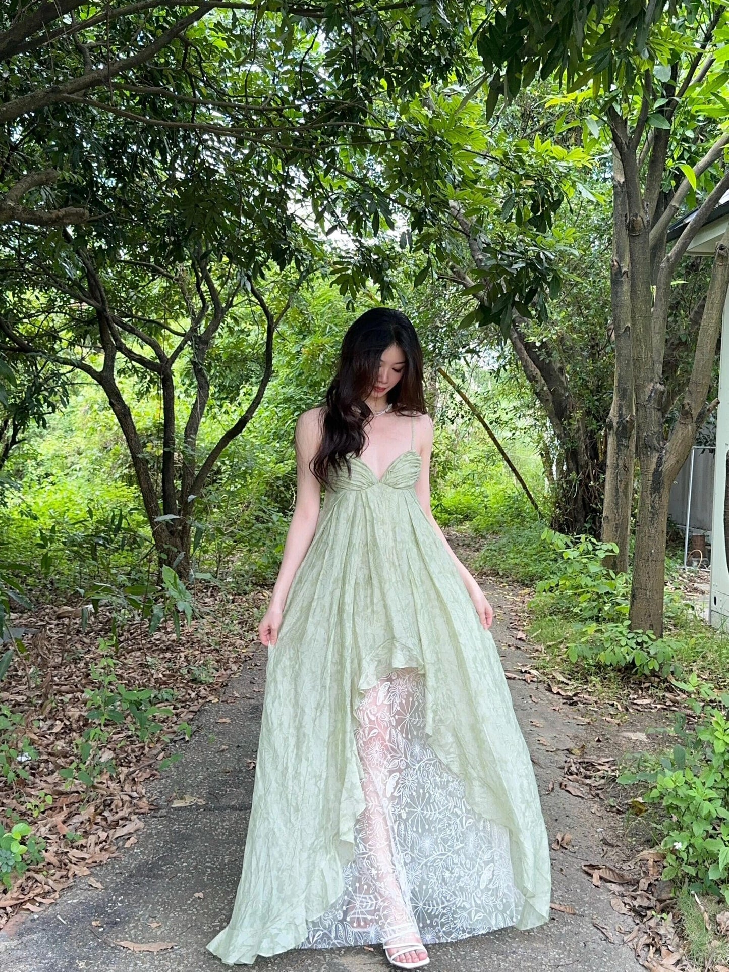 Emerald Green V-Neck Slip Dress Elegant Backless Vacation Dress