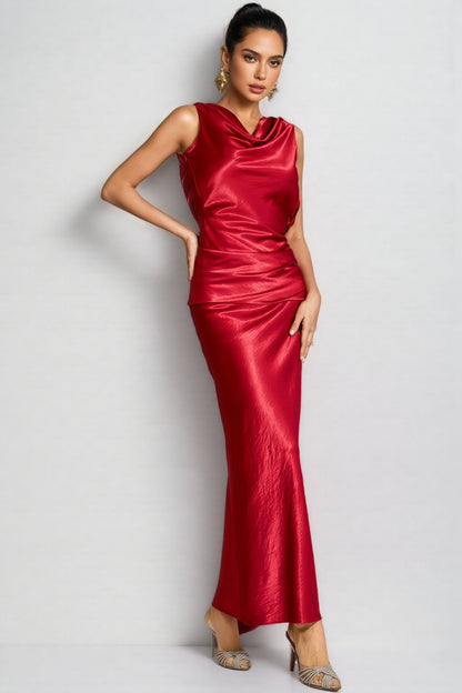 Conjunto Wine Red Satin Backless Maxi Dress