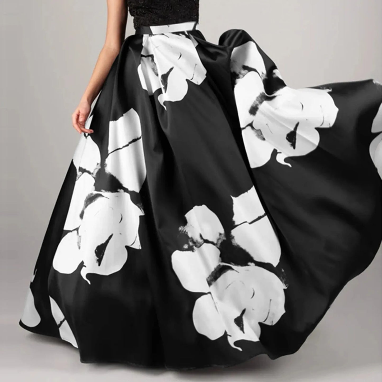Big Flower Printed A-Line High Waist Long Maxi Skirt