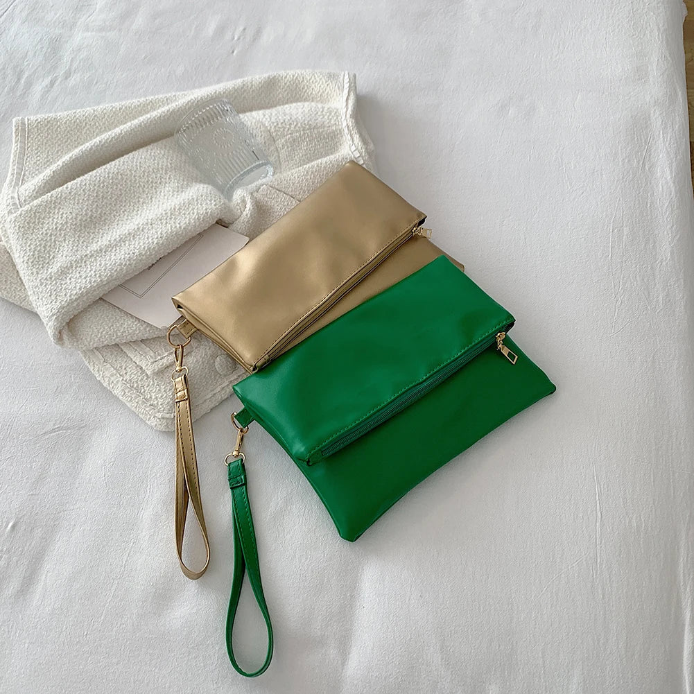 Fashion Day Envelope Clutch Wristlet